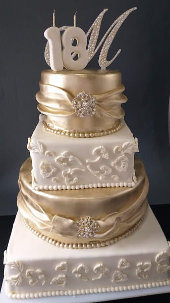 Torte za 18. rođendan — Specijal Pančevo